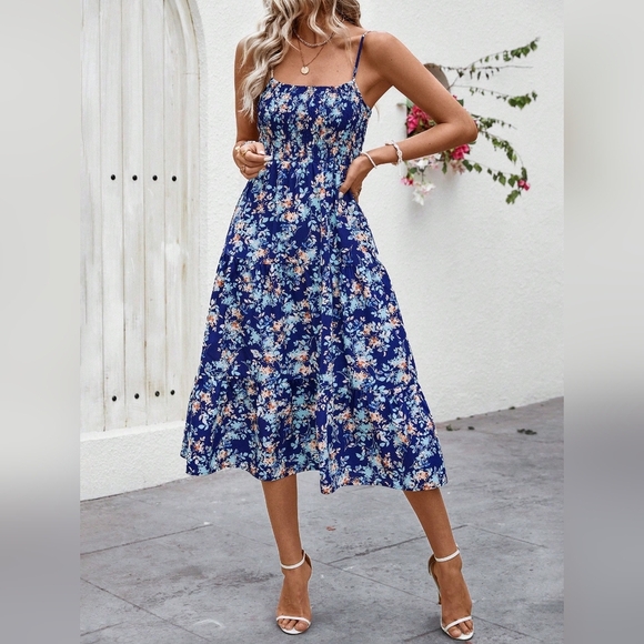 Women Summer Floral Print Spaghetti Strap Vacation Style Skater Dress - Picture 1 of 5